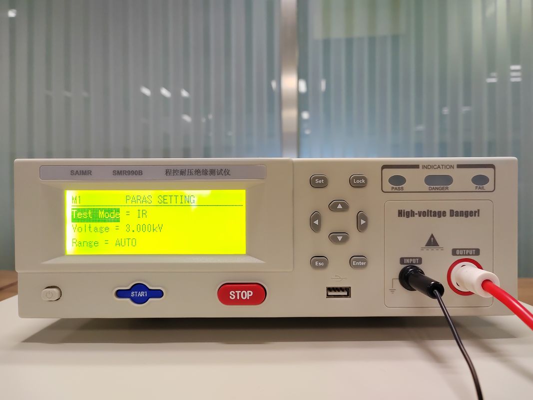 1uA Résolution de courant Isolation Hipot Résister à la tension Testeur de l'équipement de test Hipot 374*280*99mm
